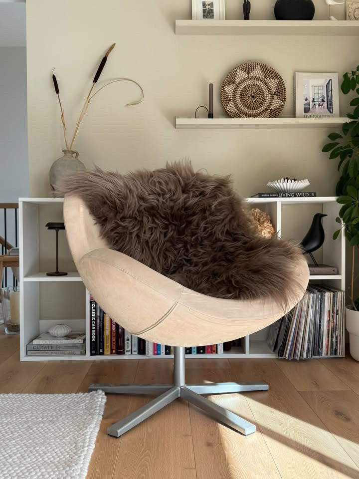 Single Icelandic Sheepskin Rug – Taupe