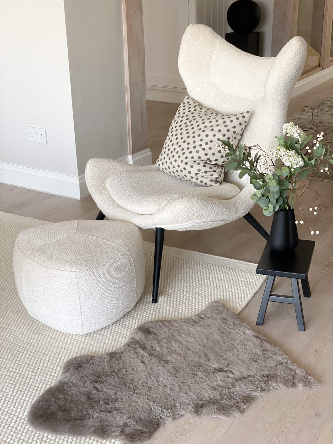 taupe Short wool sheepskin floor 