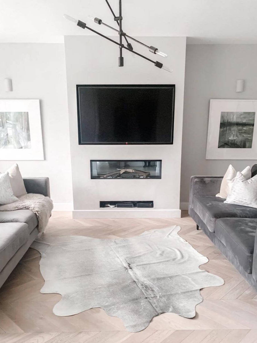 Grey Cowhide Rug – Natural, Ethically Sourced @kjg_home