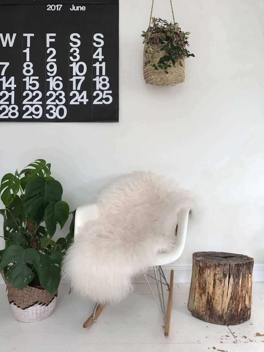 Single Natural Icelandic Sheepskin Rug White